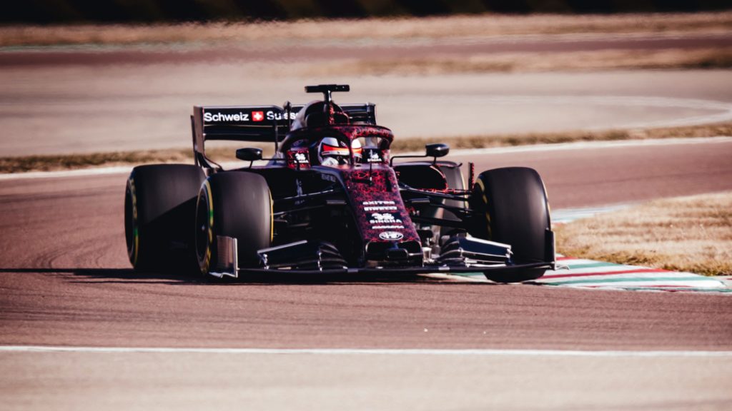 Gallery: Alfa Romeo Special Edition 2019 Formula 1 Car Reveal | Talking